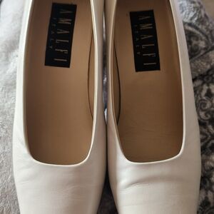 Vintage Amalfi Women's White Italian Genuine Leather Pumps Size 9